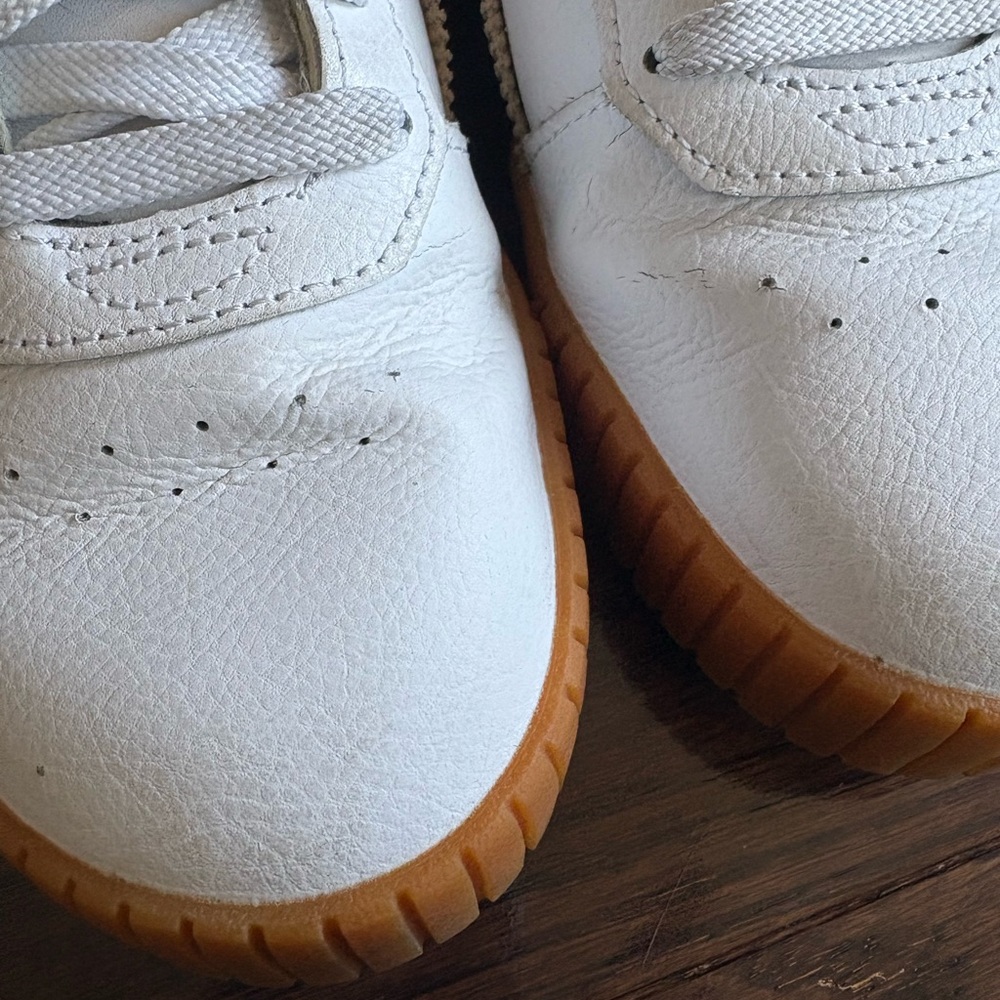Puma Sneakers - Picture 6 of 9